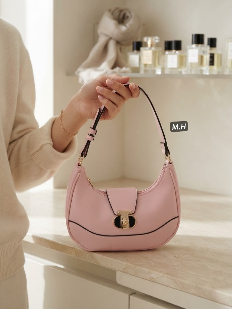حقيبة كتف نسائية راقية (Hobo Bag) بتصميم عصري ✨